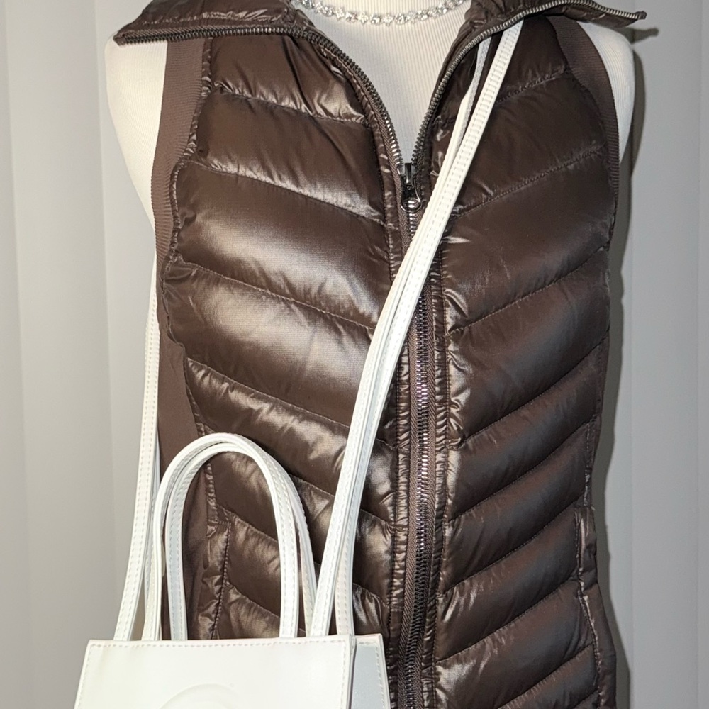 ALO Yoga Brown Puffer Vest